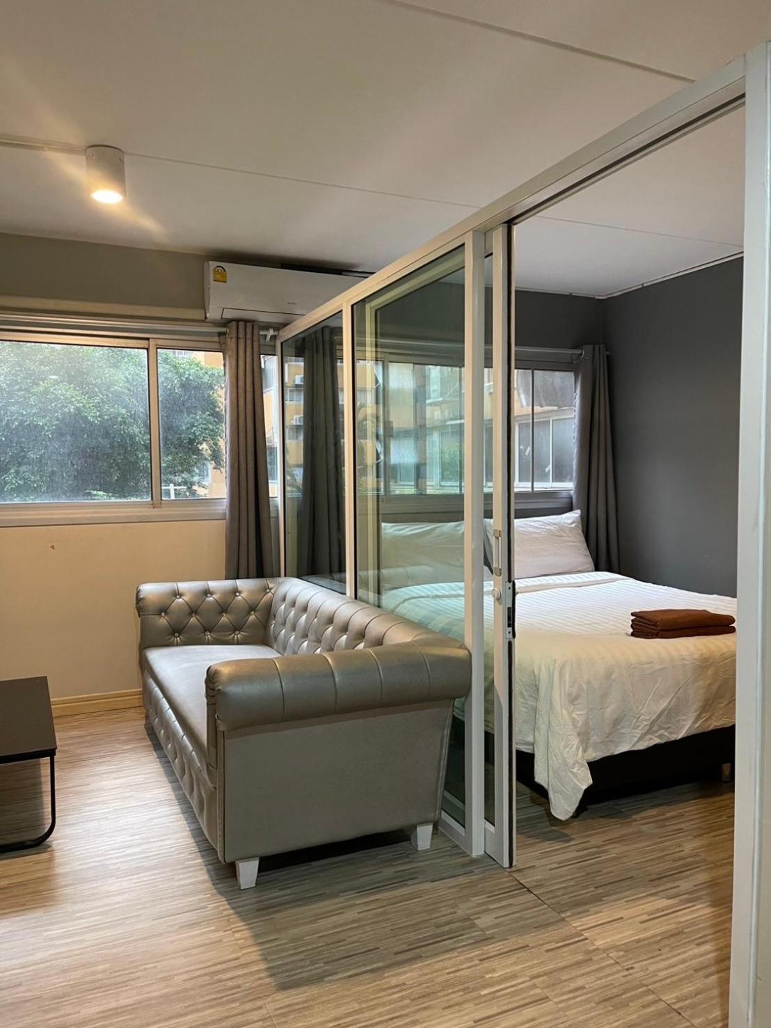 Popular Condo เมืองทองธานี Pak Kret Esterno foto